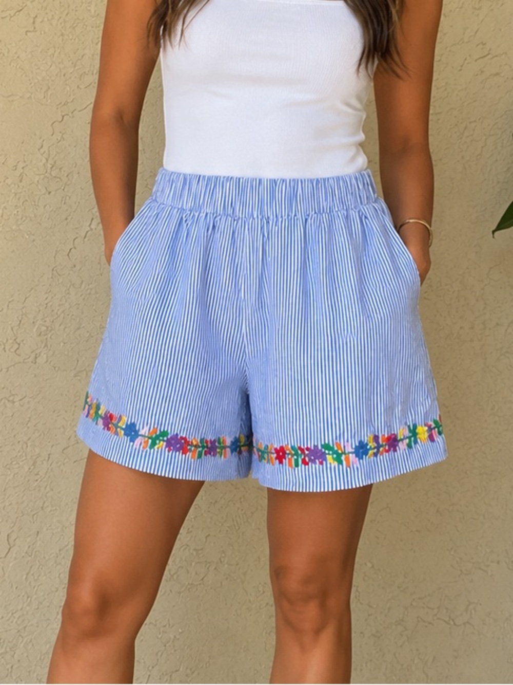 NWT J. Marie Tristen Embroidered Striped Short Sz S